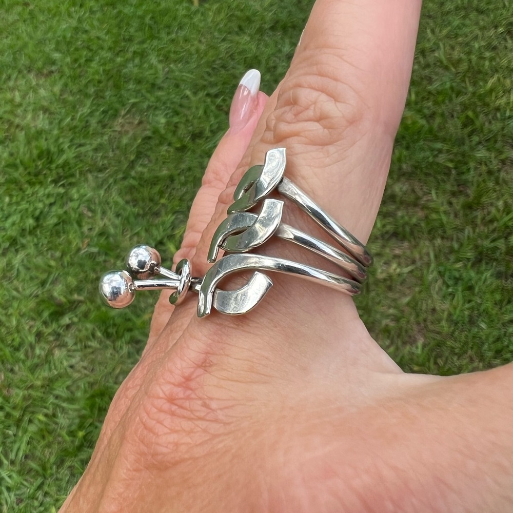 Sterling Silver MEXICO Freeform Weave Tapered Three Layered Band Ring - Picture 6 of 17